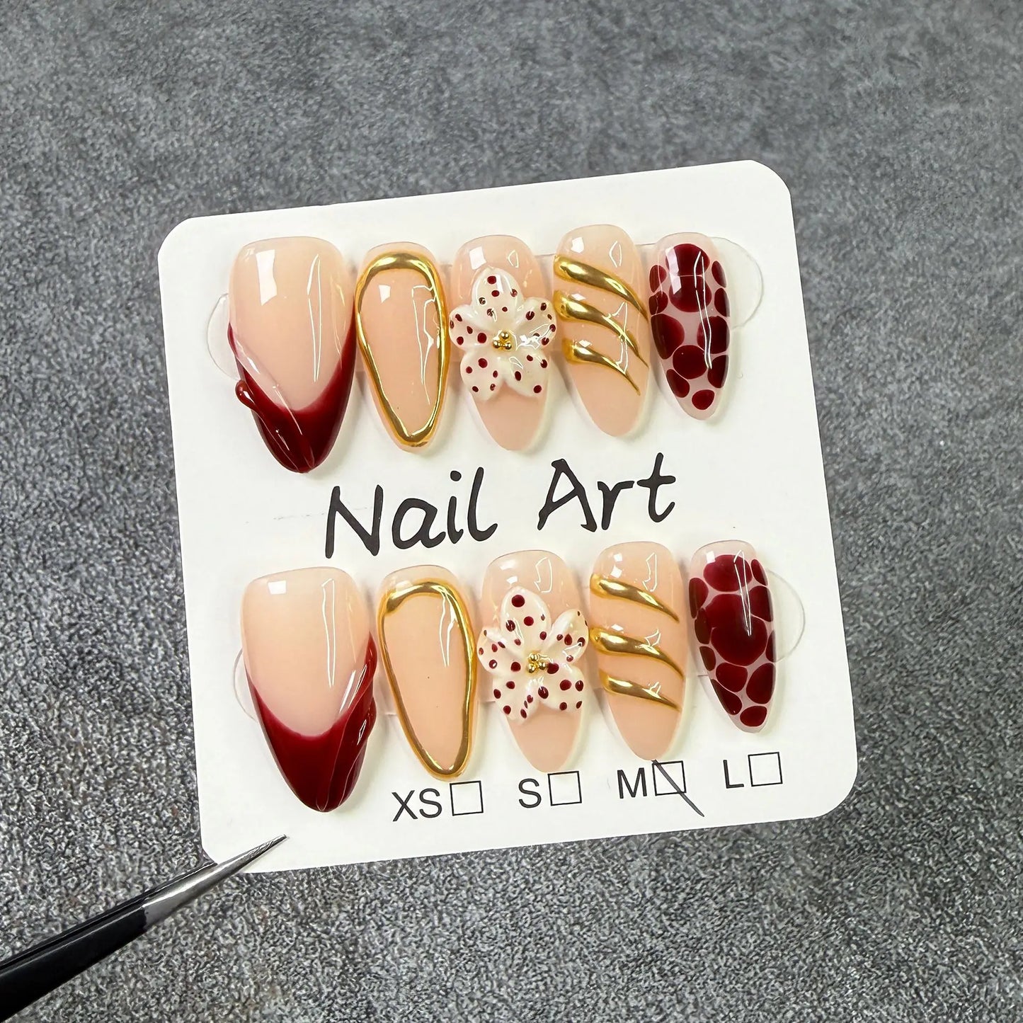 10pcs Handmade Almond Press on Nails Ins Leopard Print French False Nails with 3D Carving Petals Design Fake Nail Tips Wearable