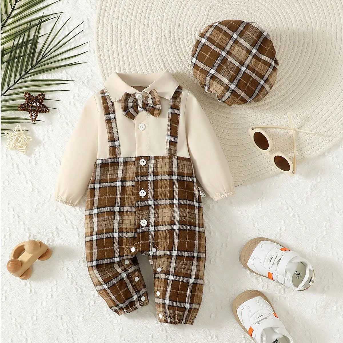 Two-Piece Baby Boy Suspenders With Bow Gentleman Jumpsuit And Holmes Hat