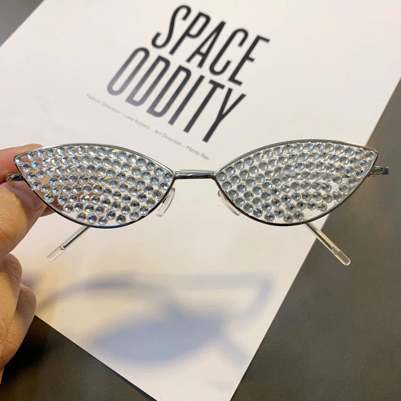 Small Frame Cat Eye Diamond Sunglasses Women Rhinestone Sun Glasses Sexy Women Eyeglasses